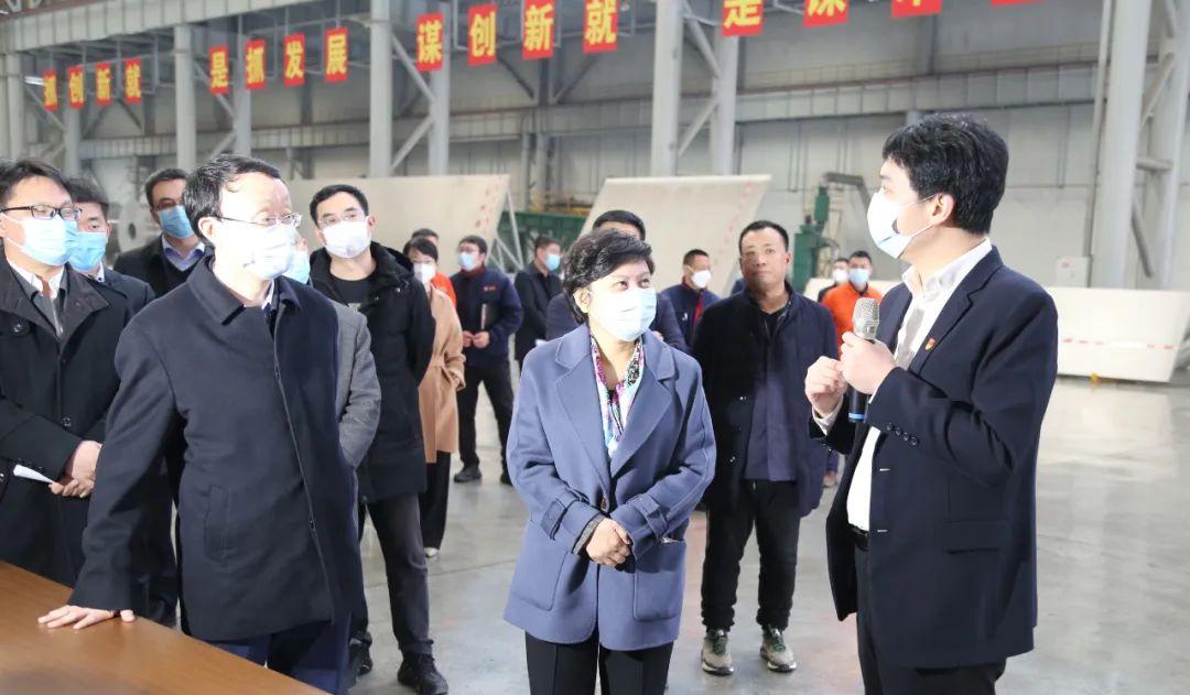 天津市副市长张玲率队调研企业 助推高质量发展